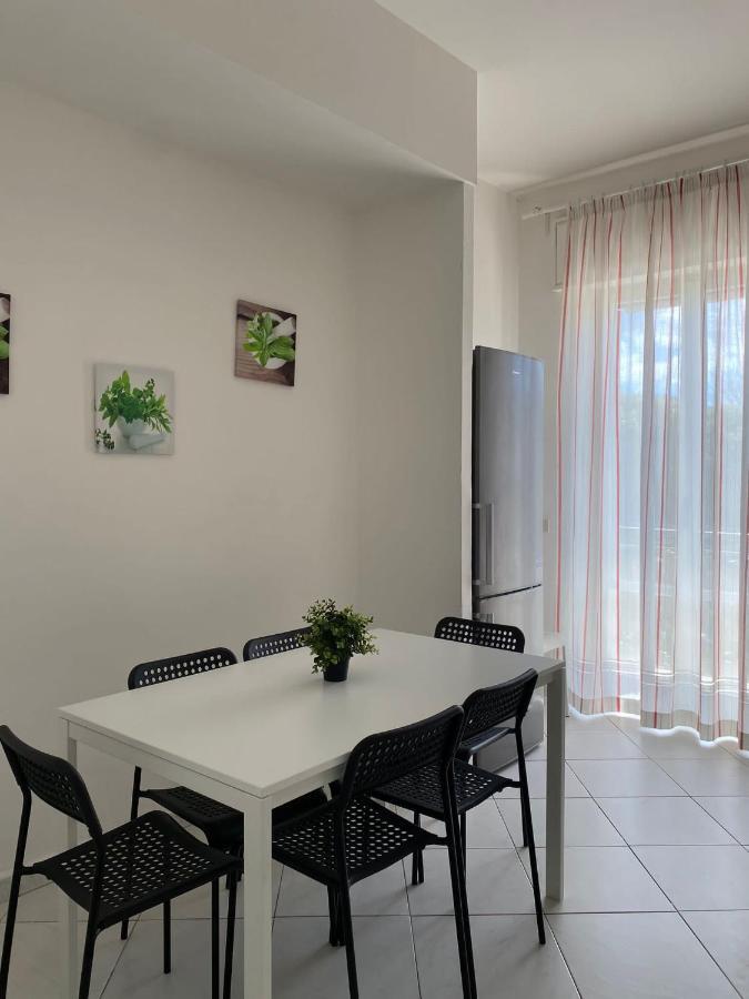 Domus Zagare - Wi-Fi Apartment Baia  Екстериор снимка